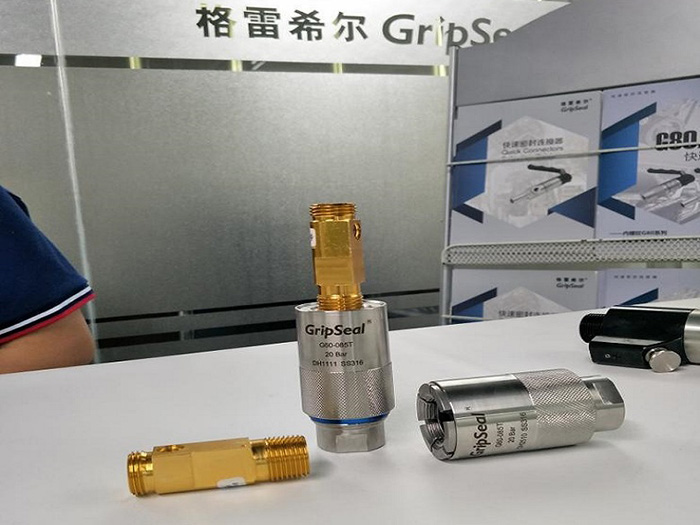 熱水器運轉測試中快速密封接頭的應用